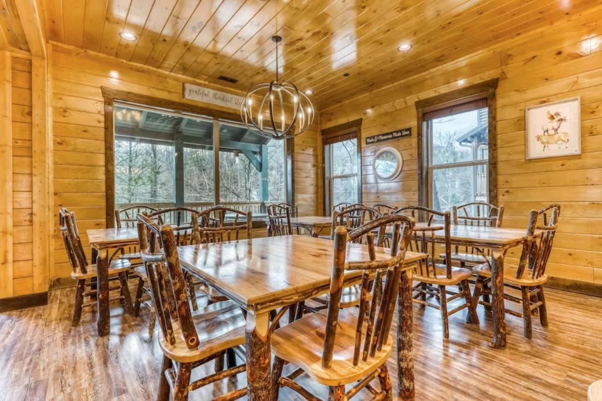 The Great Dogwood Manor By Stony Brook Cabins Gatlinburg Buitenkant foto